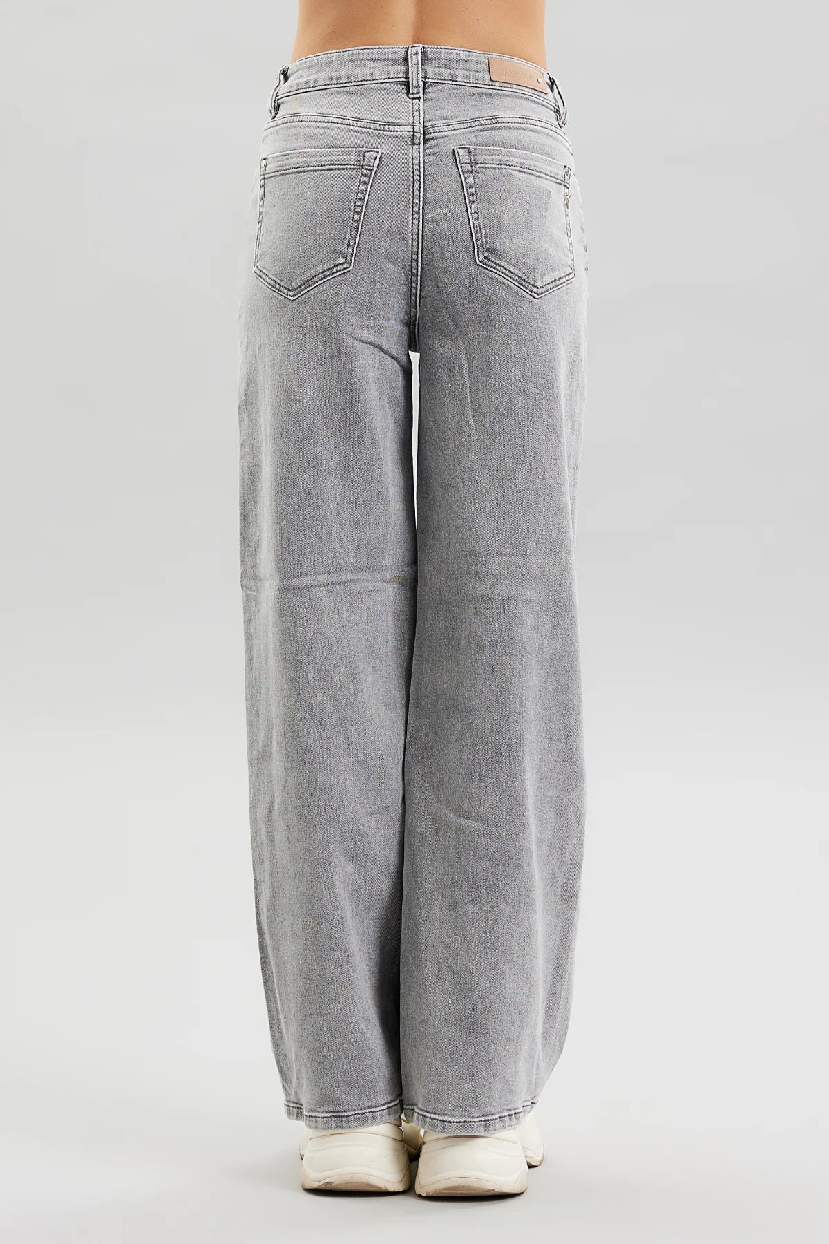 DT00221 ELISA - JEANS - TAKE TWO