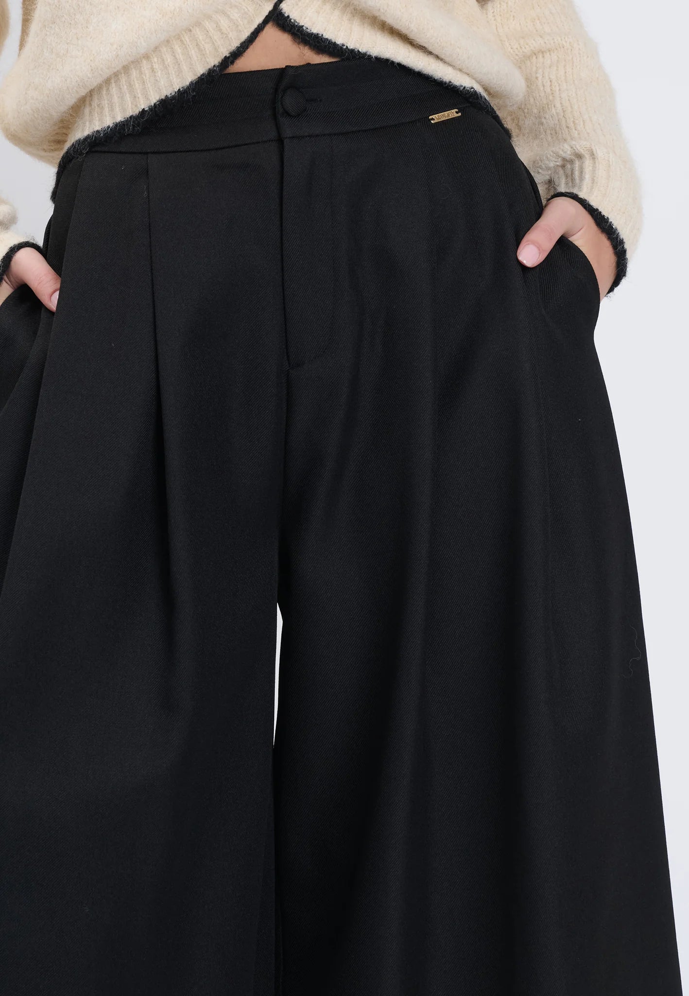 04T0052 - PANTALONE - INFLUENCER