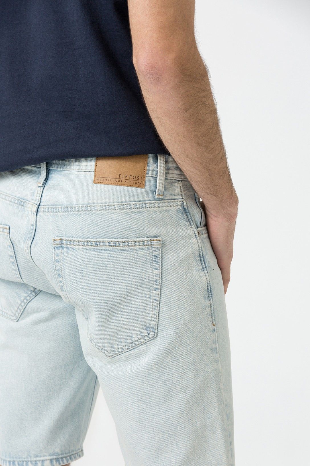 short regular 33 - BERMUDA - TIFFOSI